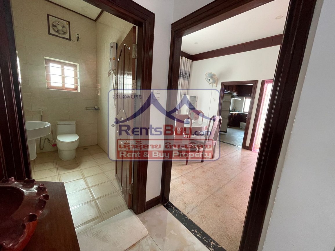 6576-Spacious, Fully Appointed Villa in Prime Vientiane Location – $2,500/month