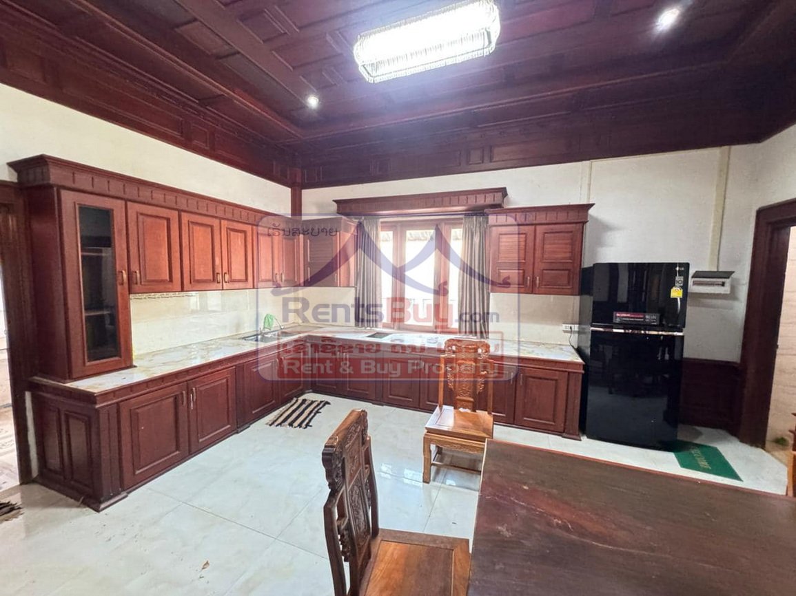 renthouse04 6591-Elegant & Move-In Ready Home in Xaysettha District – Spacious, Furnished, Ideal Location