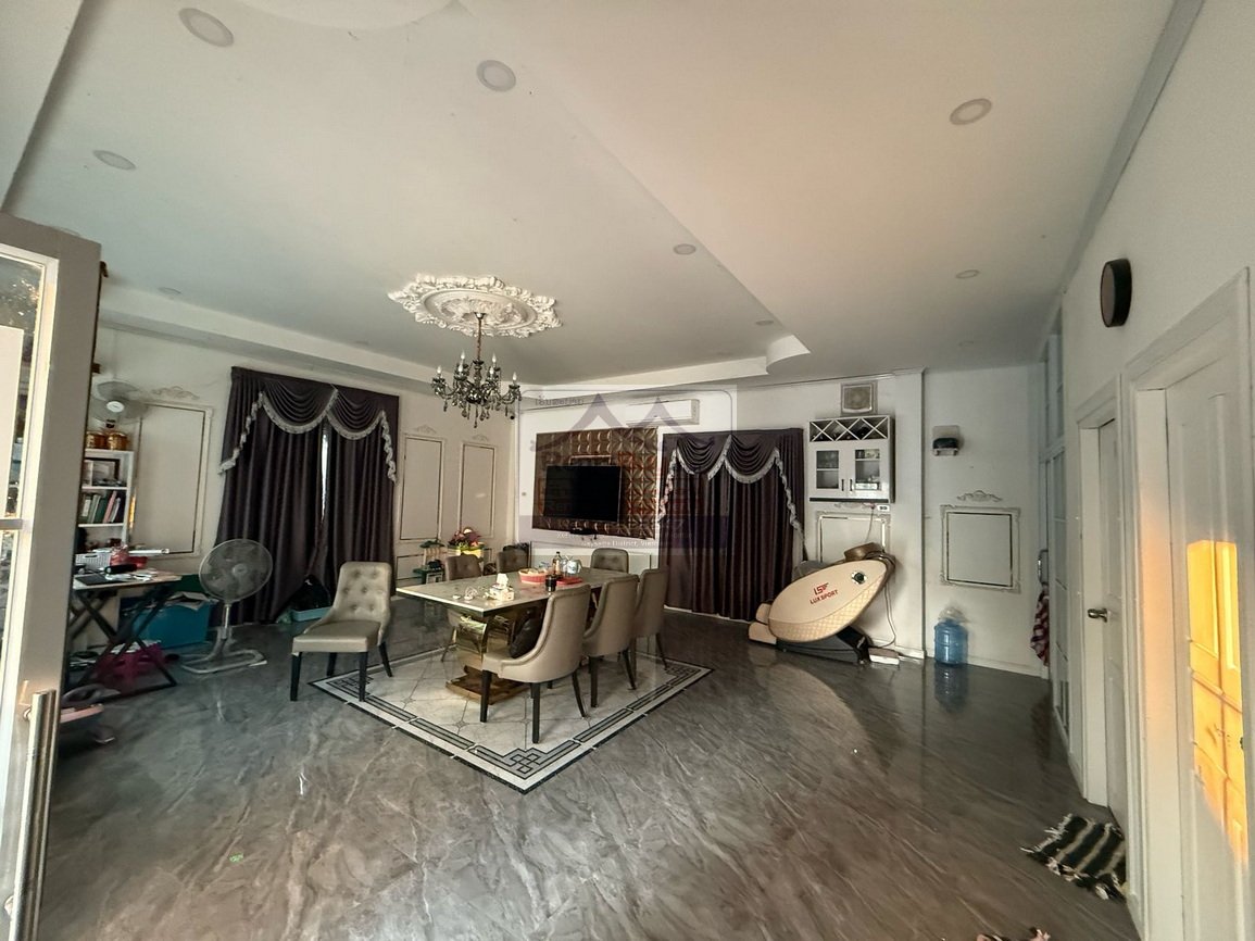 renthouse04 6563-Spacious 3 Bedroom Home Steps from the River Ideal for Families or Shared Living