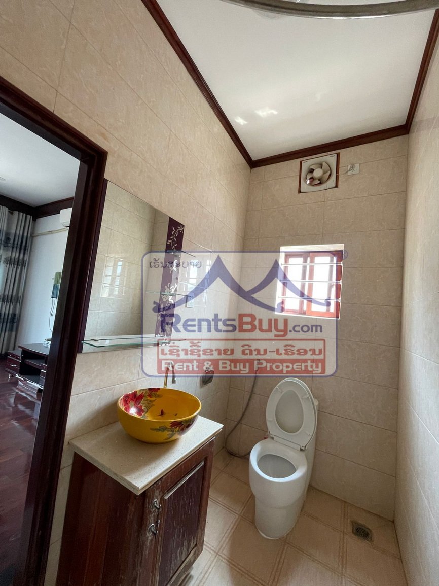 6576-Spacious, Fully Appointed Villa in Prime Vientiane Location – $2,500/month