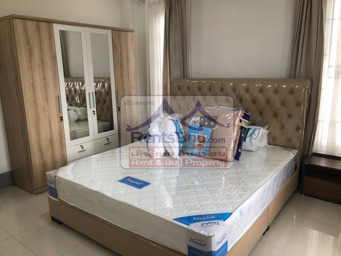 6587-Spacious 6-Bedroom Home for Rent Near Phonsavang Market – Ideal for Families or Business