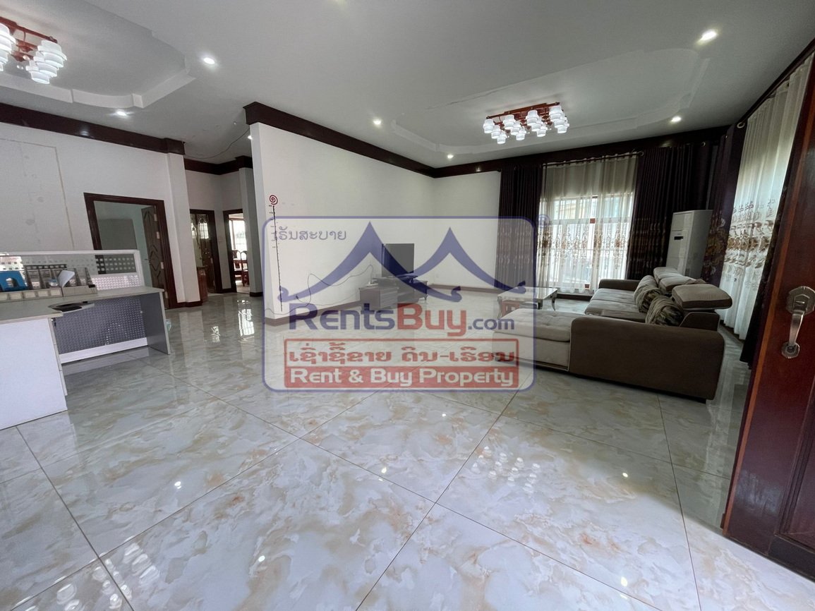 6576-Spacious, Fully Appointed Villa in Prime Vientiane Location – $2,500/month