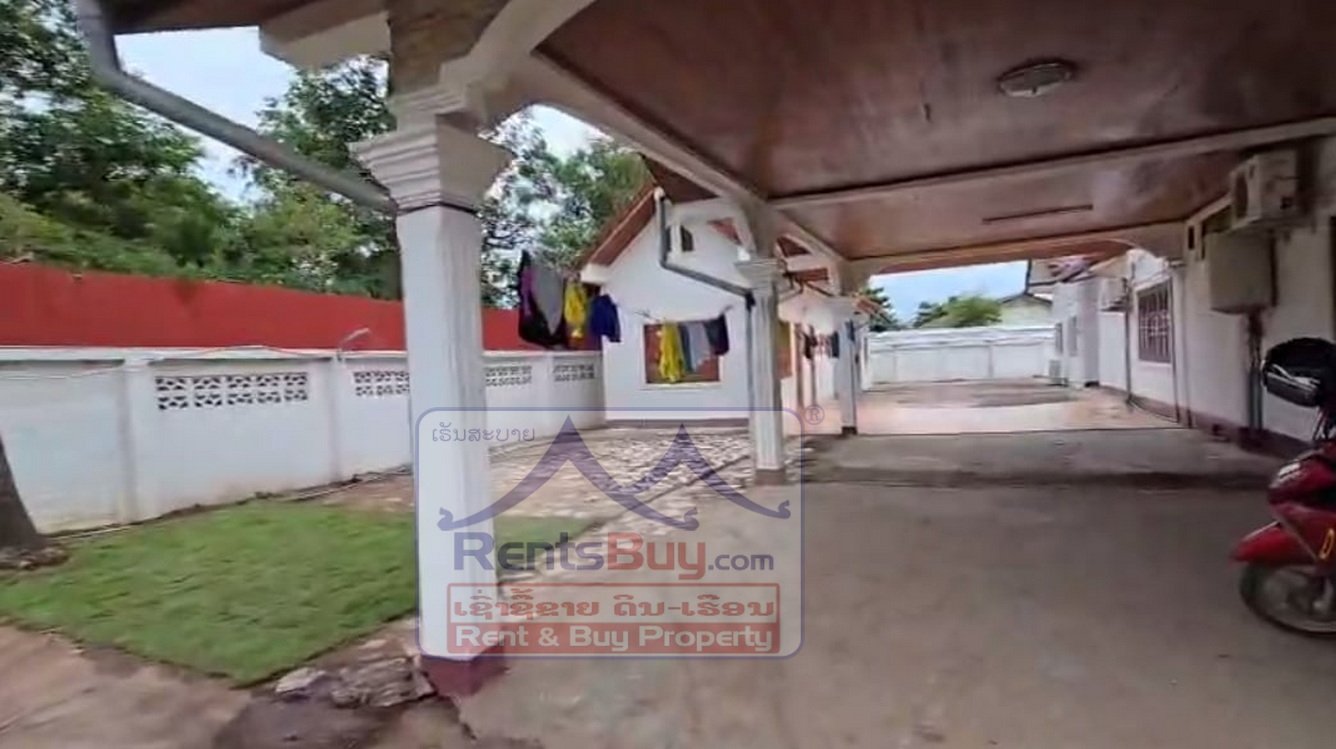 6592-Elegant 5-Bedroom Residence in Prestigious Suanmon, Vientiane – $600,000