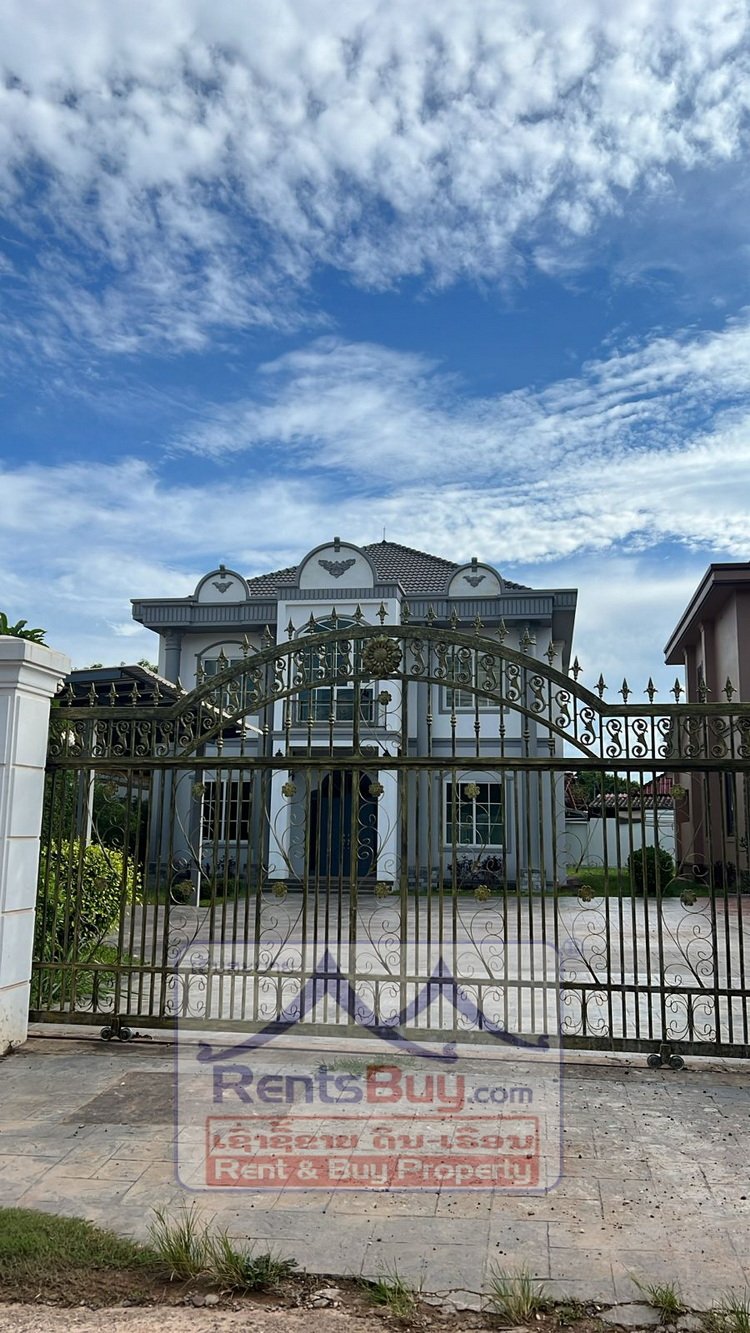 renthouse02 6630-Elegant Two-Villa Estate in Vientiane – Perfect for Large Families or Organizations