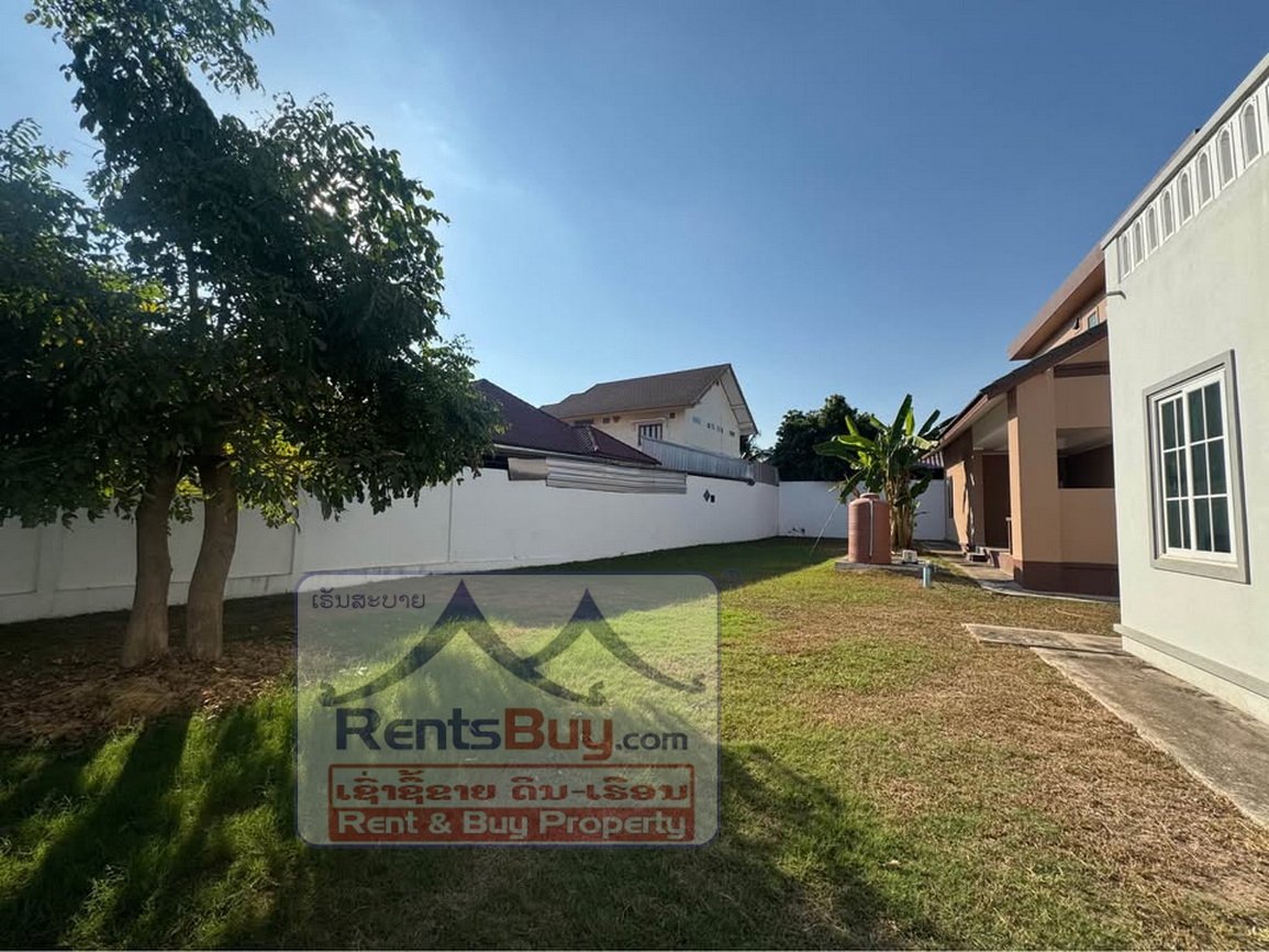 renthouse05 6630-Elegant Two-Villa Estate in Vientiane – Perfect for Large Families or Organizations