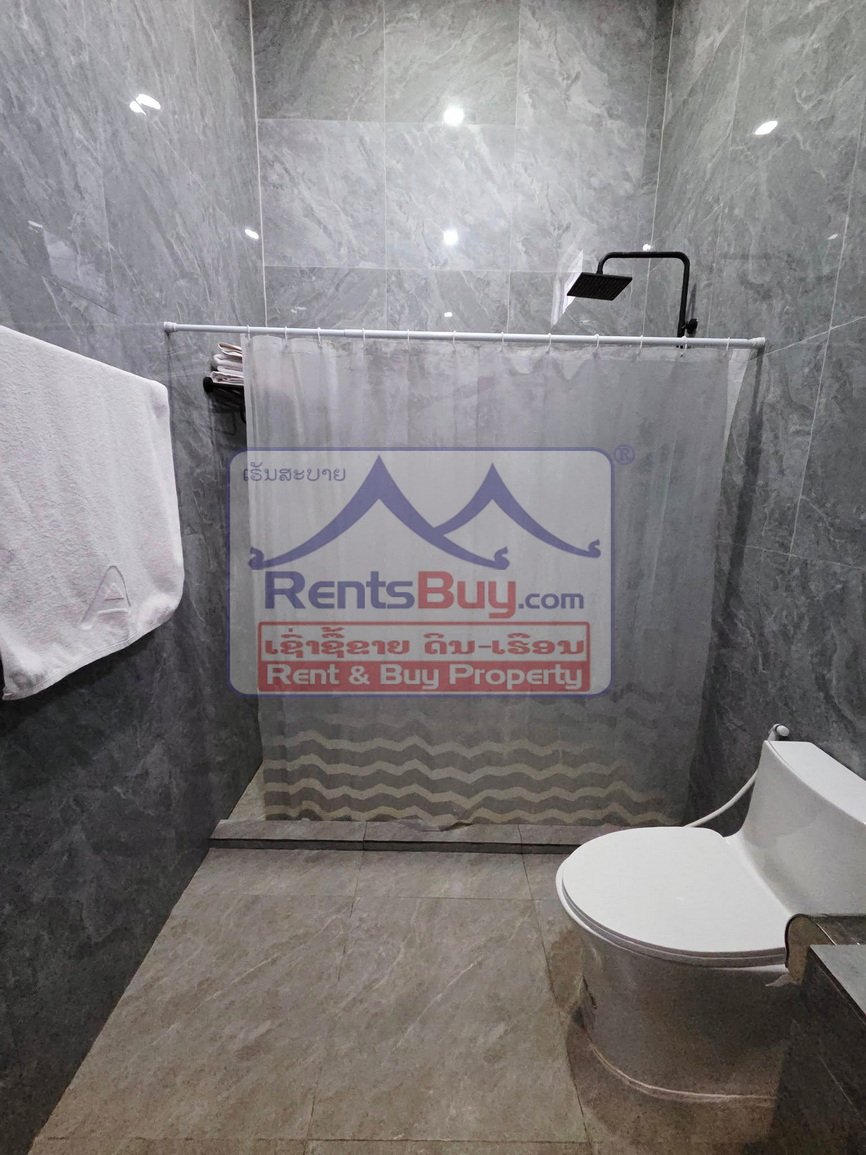 6629-Elegant 4-Bedroom Home Near That Luang Market – Spacious, Secure & Fully Furnished