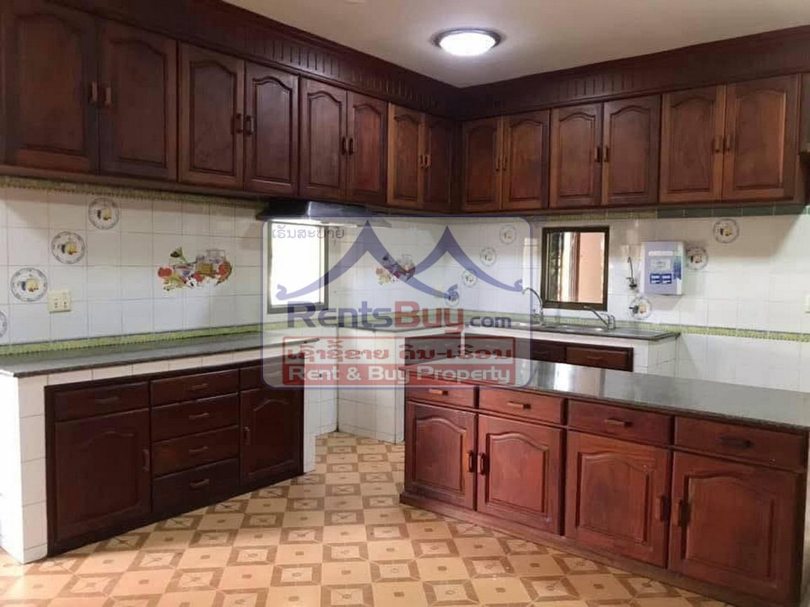 6614-Spacious 8-Bedroom Executive Residence for Rent in Prestigious Sisattanak – Near Rattana College