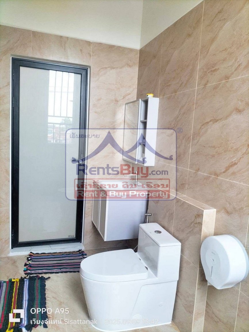 6623-Comfortable & Convenient Townhouse for Rent in Phonthan – Near Schools, Cafés & Fitness Centers