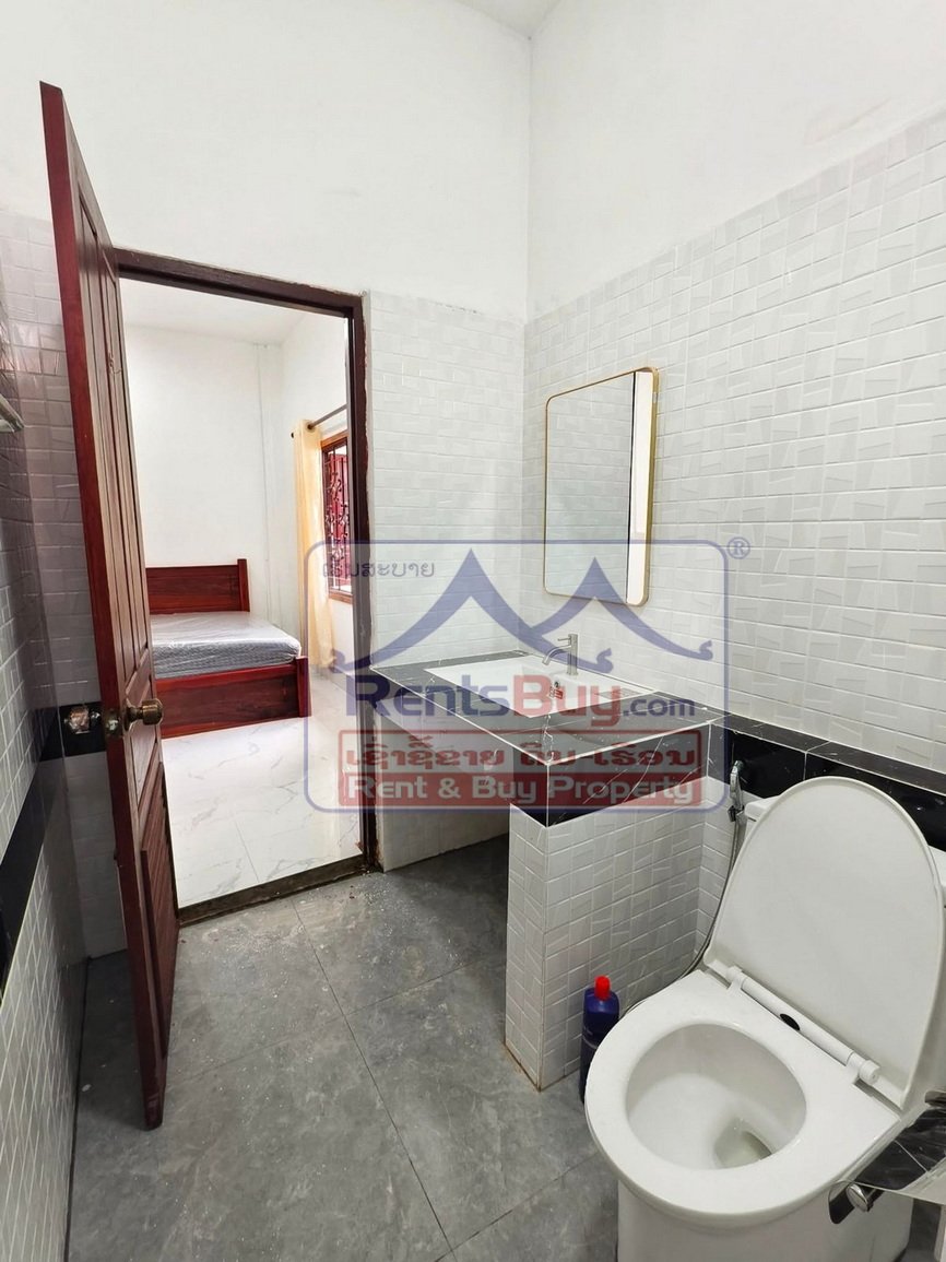 renthouse08 6606-Modern 3-Bedroom Furnished Home for Rent Near Setthathirath Hospital – $700/month