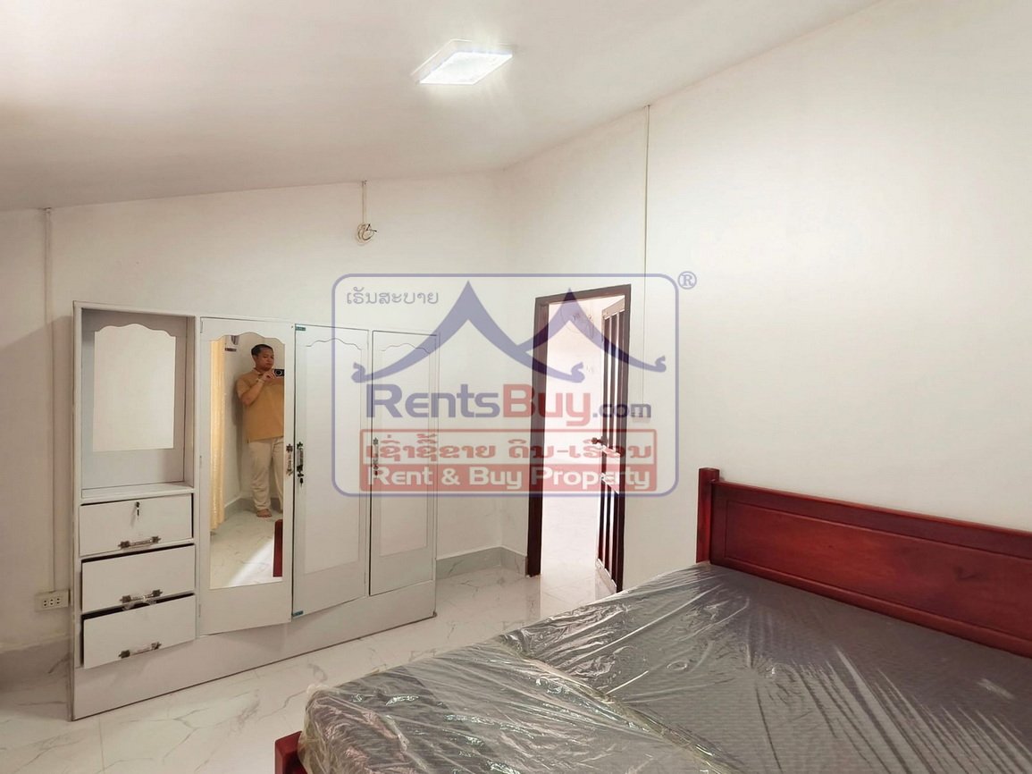renthouse10 6606-Modern 3-Bedroom Furnished Home for Rent Near Setthathirath Hospital – $700/month