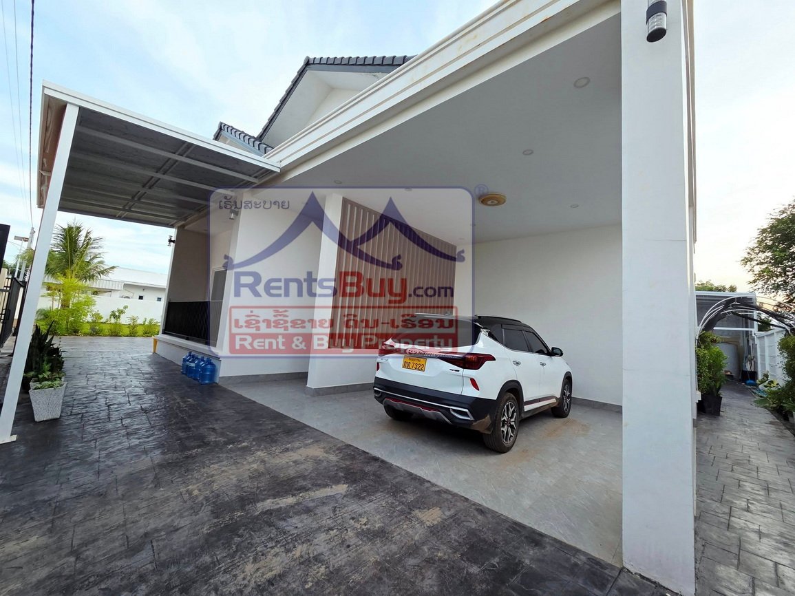 6629-Elegant 4-Bedroom Home Near That Luang Market – Spacious, Secure & Fully Furnished