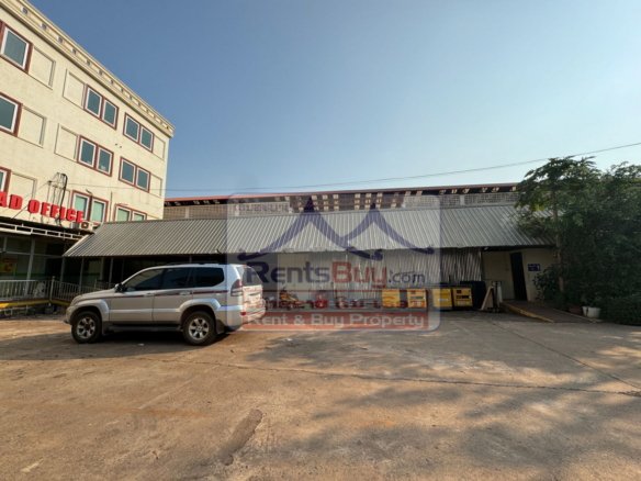 6580-Spacious 4,000m² Warehouse for Rent Near National Convention Center – Prime Location at Just $5.90/m²”