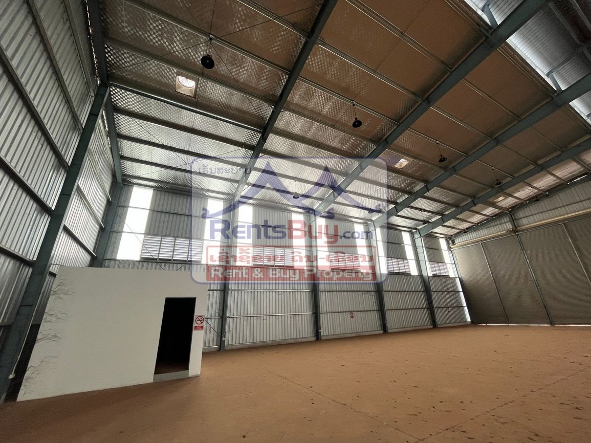 6622-Prime Roadside Commercial Property for Rent in Nonkhor – 900m² Warehouse + Villa-Style Residence in High-Traffic Growth Zone