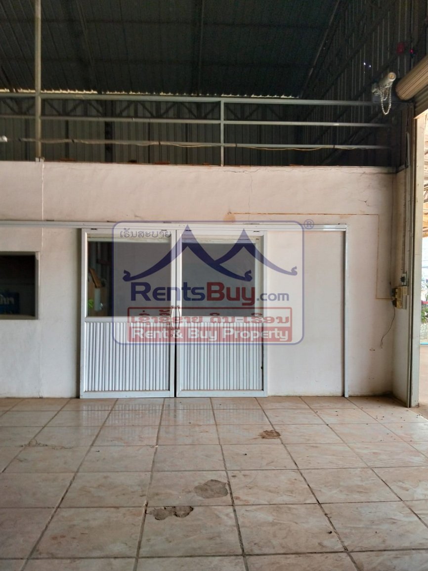6621-Spacious 403 sqm Property for Rent Near Prestigious Law School – Prime Location!