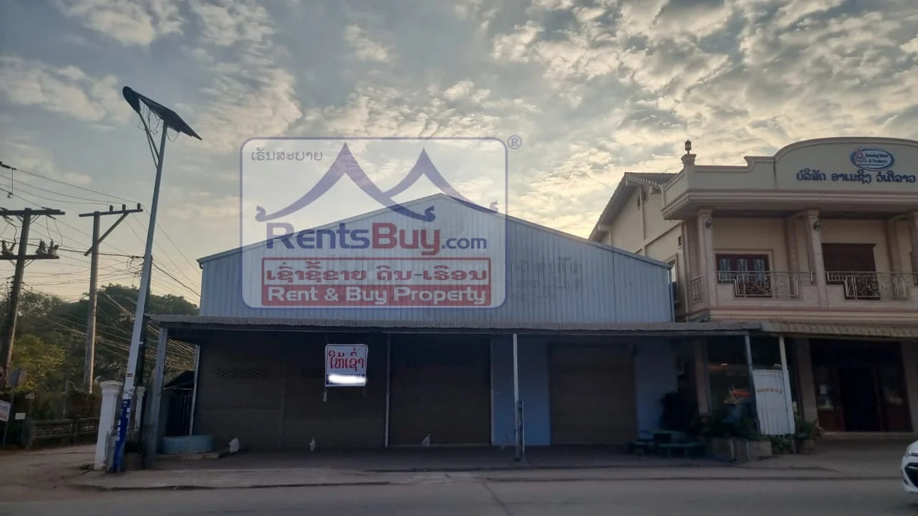 6621-Spacious 403 sqm Property for Rent Near Prestigious Law School – Prime Location!