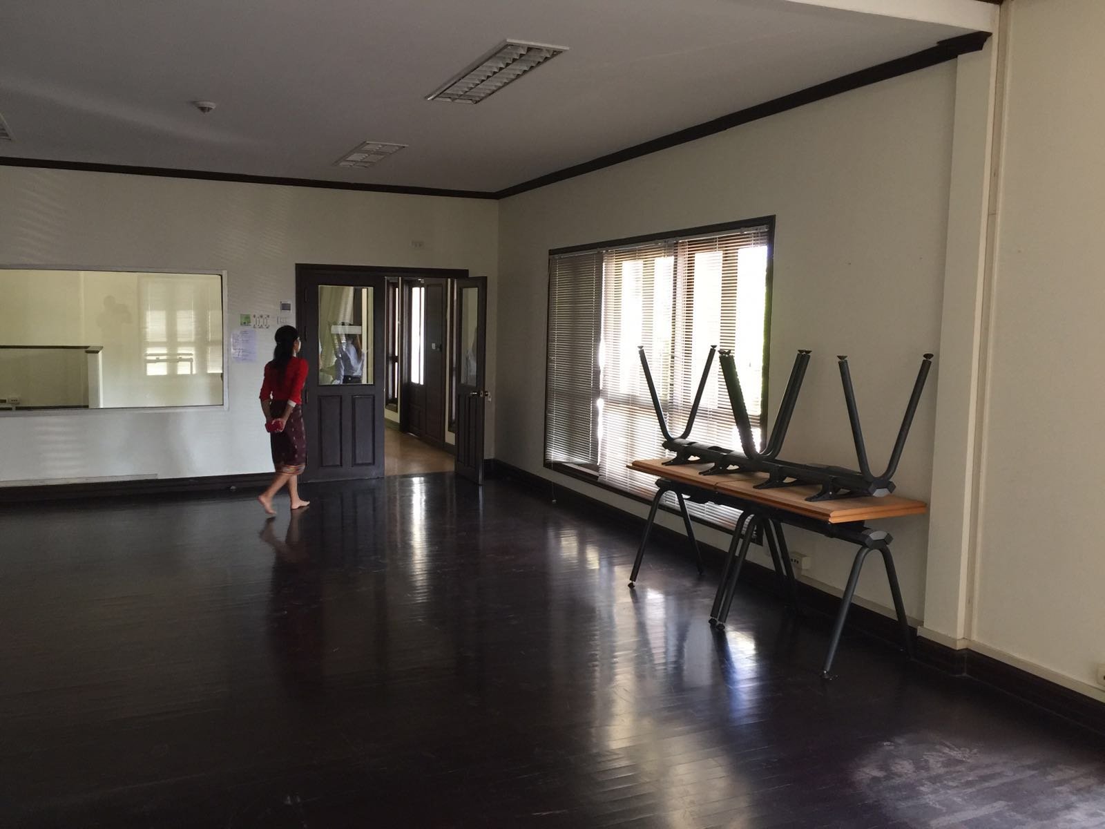 2965-Elegant 4BR Residence near Patuxay area – Ideal for Diplomats & Executives