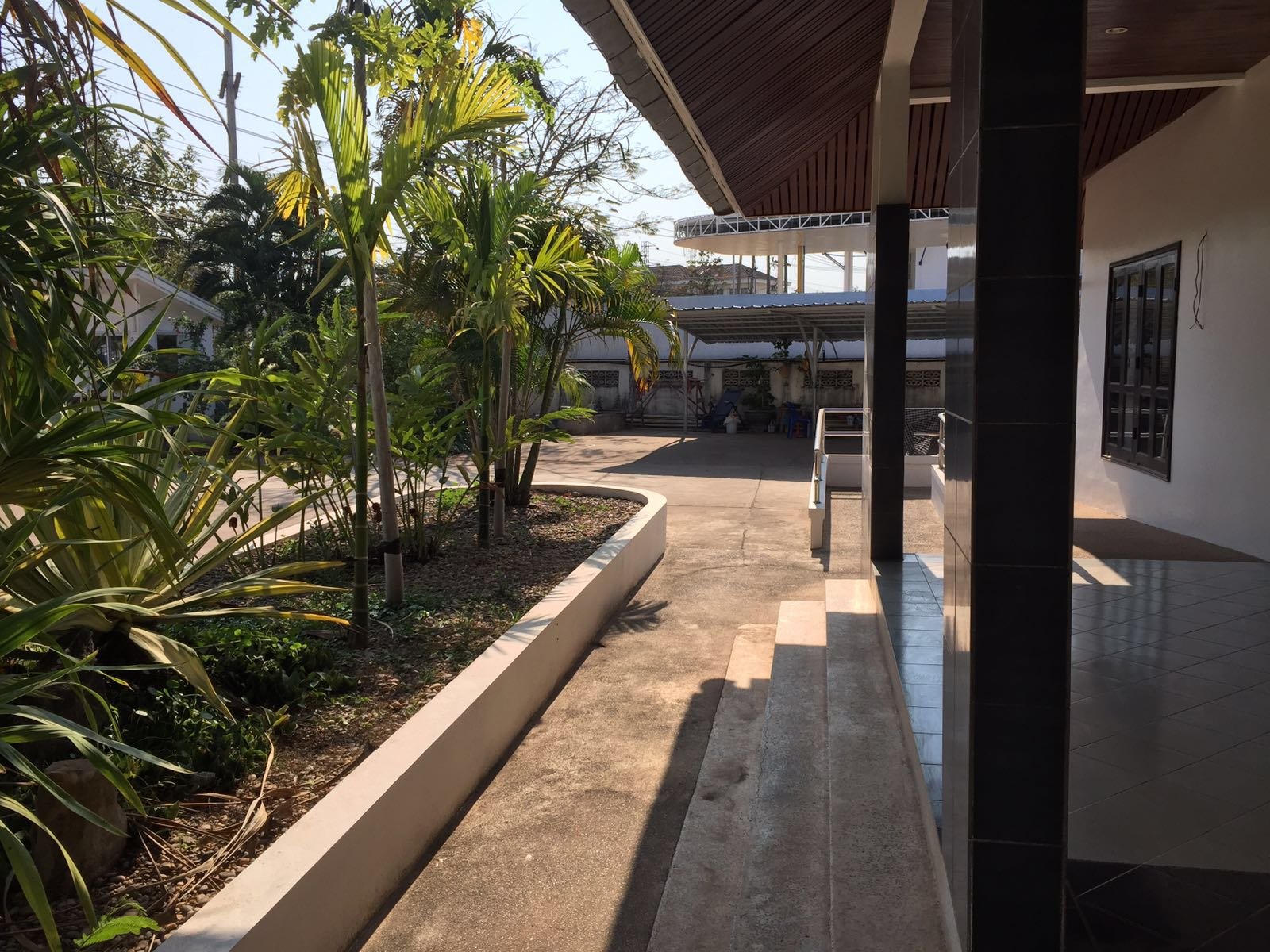 2965-Elegant 4BR Residence near Patuxay area – Ideal for Diplomats & Executives