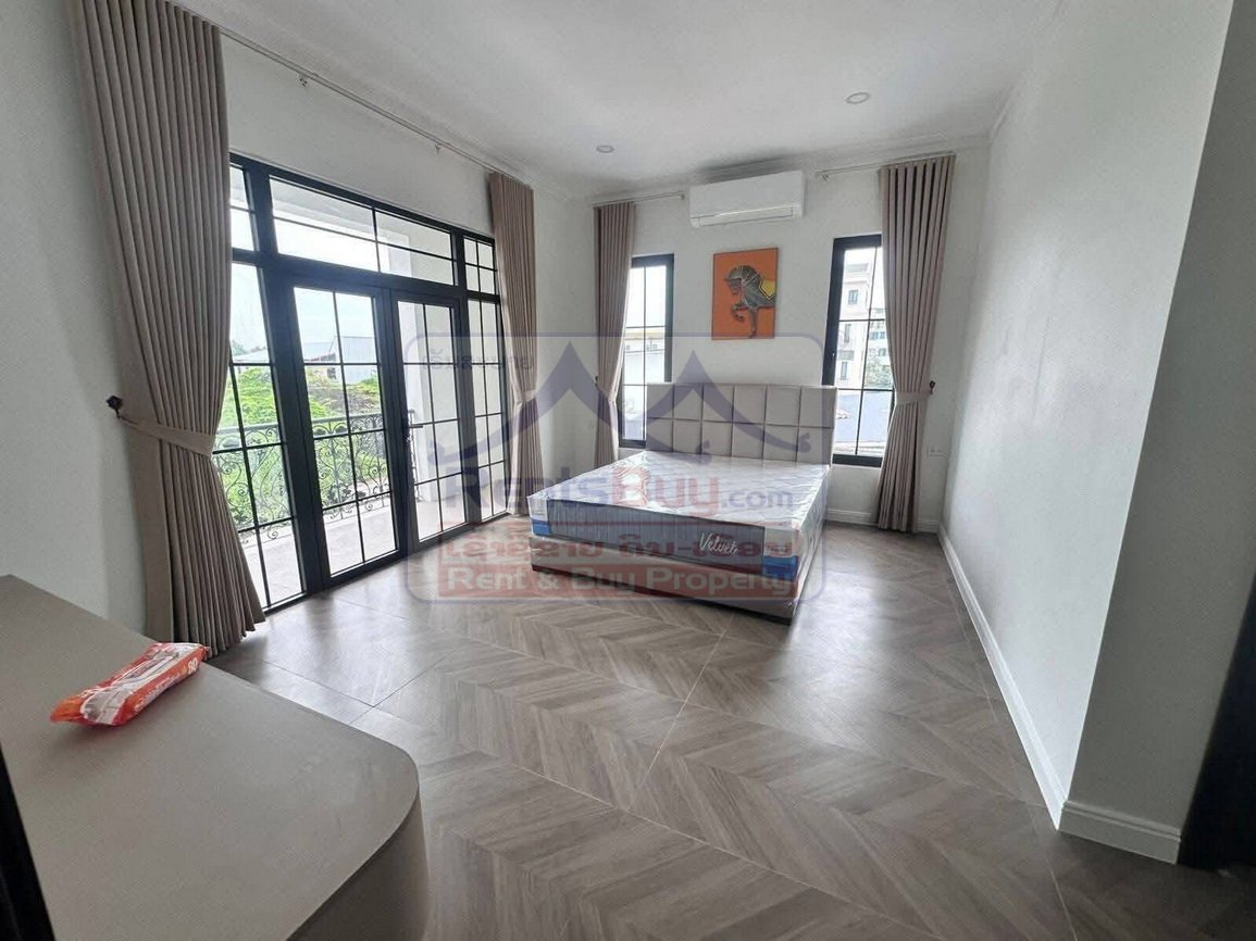 Houseforrent01 6694-Exclusive 5-Bedroom Luxury Villa for Rent Near Thai Embassy – $4,500/Month
