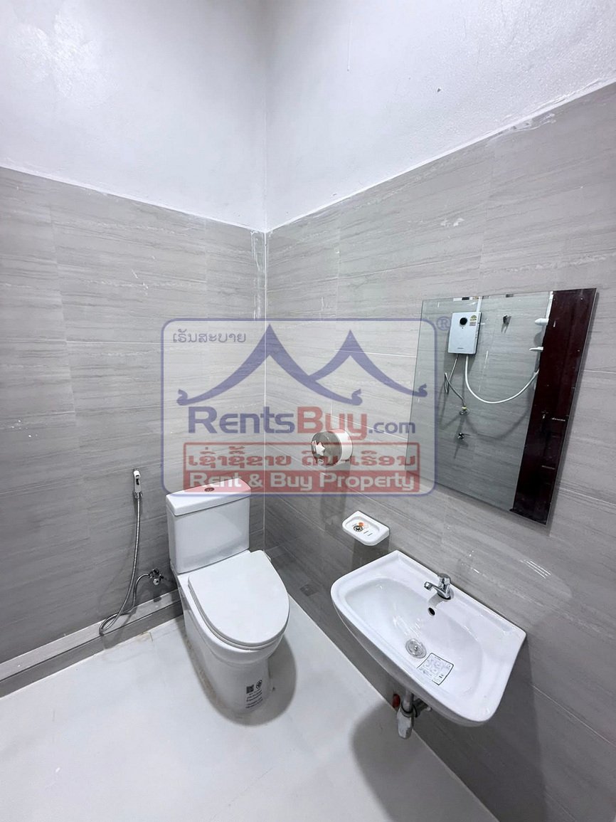 6704-Modern 2-Storey Townhouses for Rent near 150-Bed Hospital, Vientiane Capital – Fully Furnished, Ready to Move In | USD 850/month