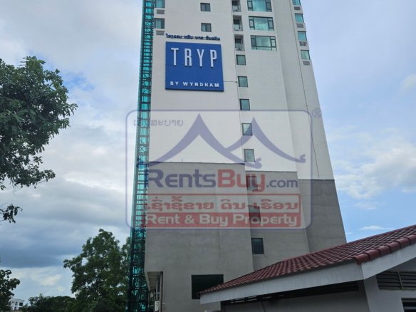 6677-Stylish High-Rise Condo with Mekong Views – Near Landmark Hotel