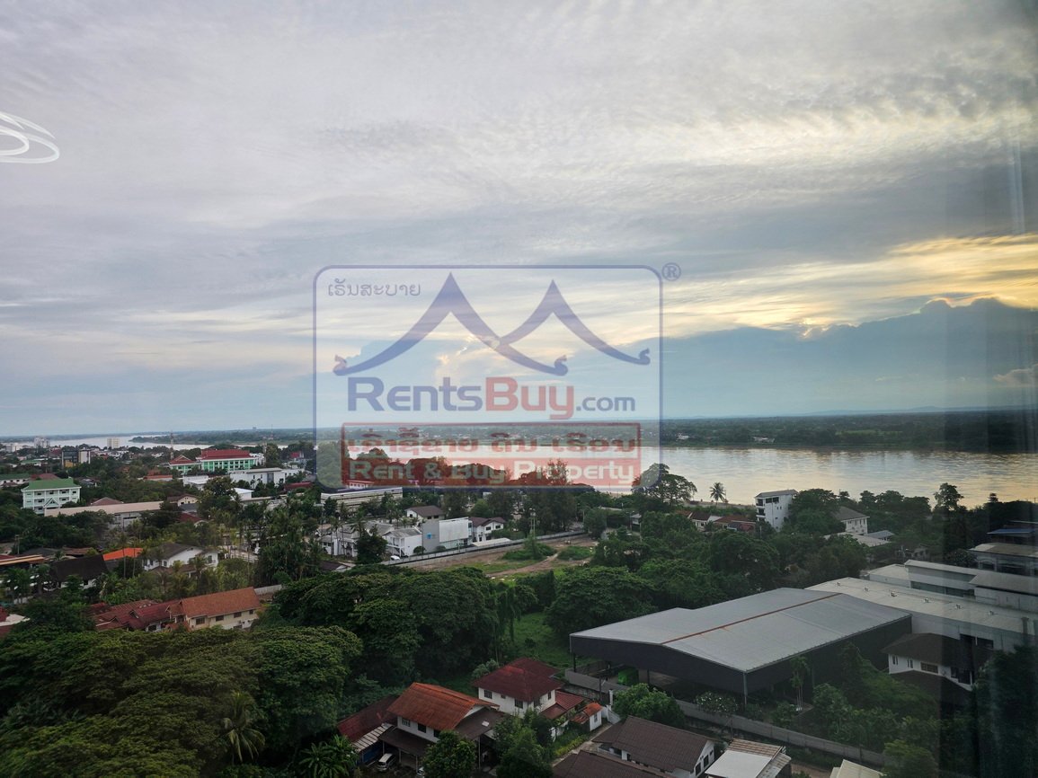 6677-Stylish High-Rise Condo with Mekong Views – Near Landmark Hotel