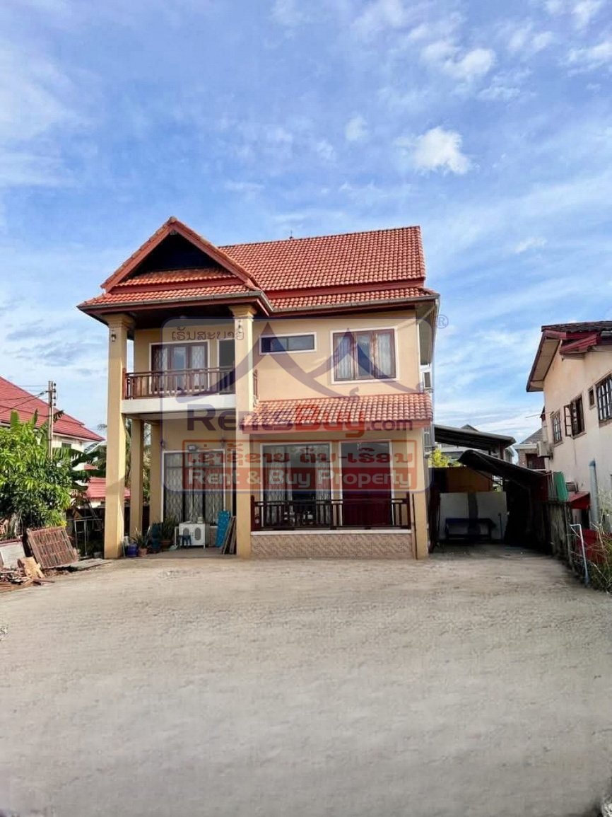6673-Fully Furnished 3BR/4BA Home with Large Yard in Ban Nasai – $1,300/month