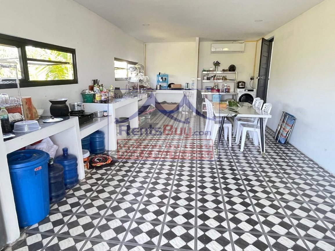 6696-Modern 2-Bedroom Villa for Rent in Hadxayfong – $900/Month with Gardener Included