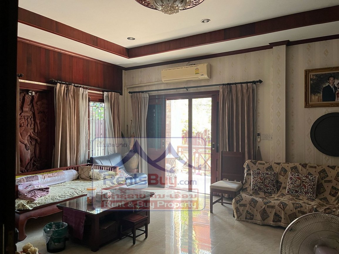 houseforrent02 6675-Spacious 6-Bedroom Lao-Style Modern Home for Rent Near CrowPlaza – $2,500/month