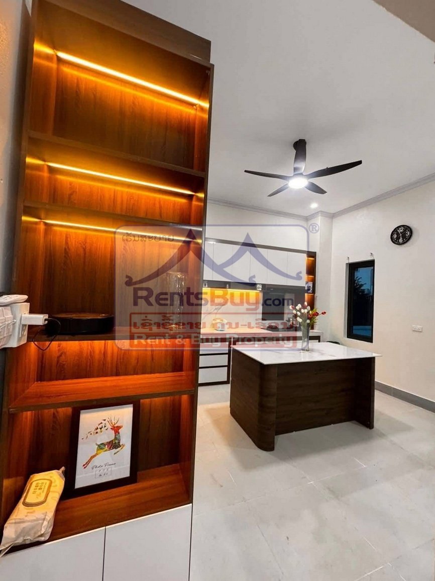 houseforrent02 6681-Spacious 3-Bedroom Villa Near 150-Bed Hospital – Long-Term Lease