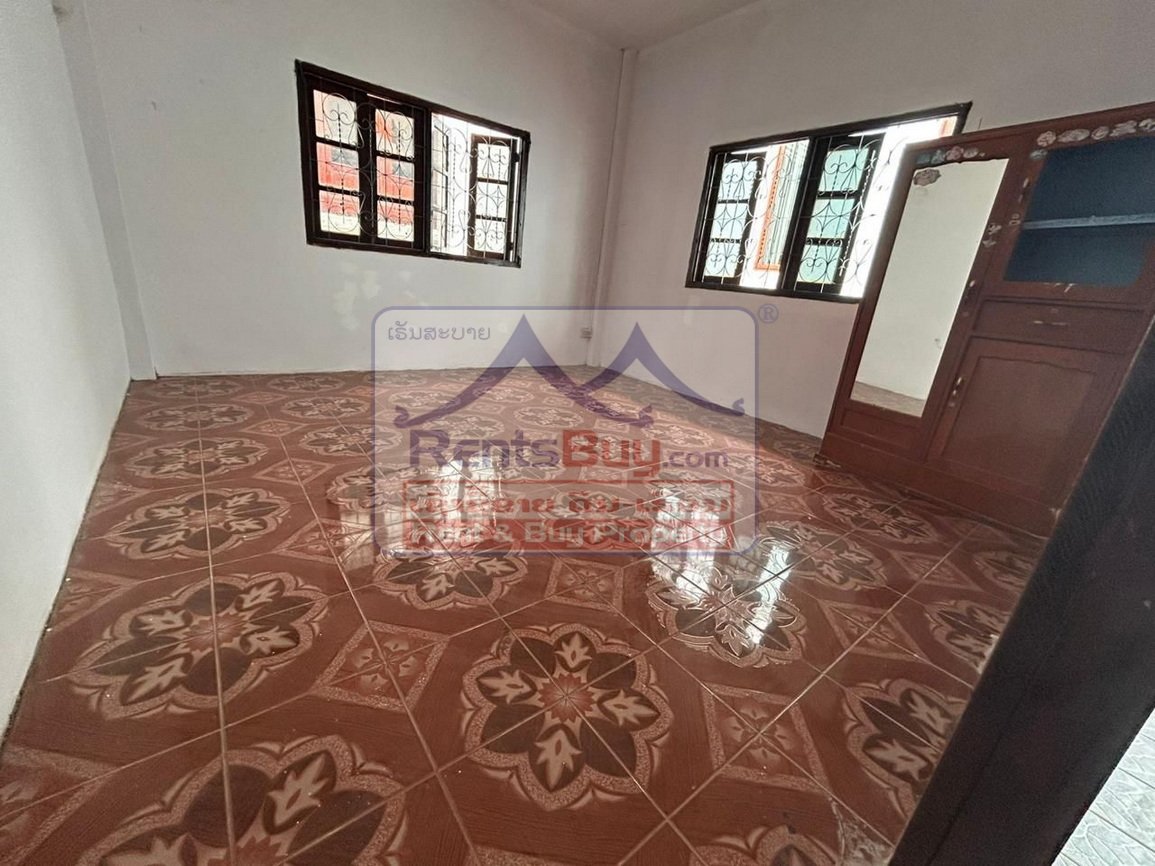 6661-Spacious 3-Bedroom House for Rent in Ban Thatlouang – Flexible Options Available  Highlighting Value & Flexibility