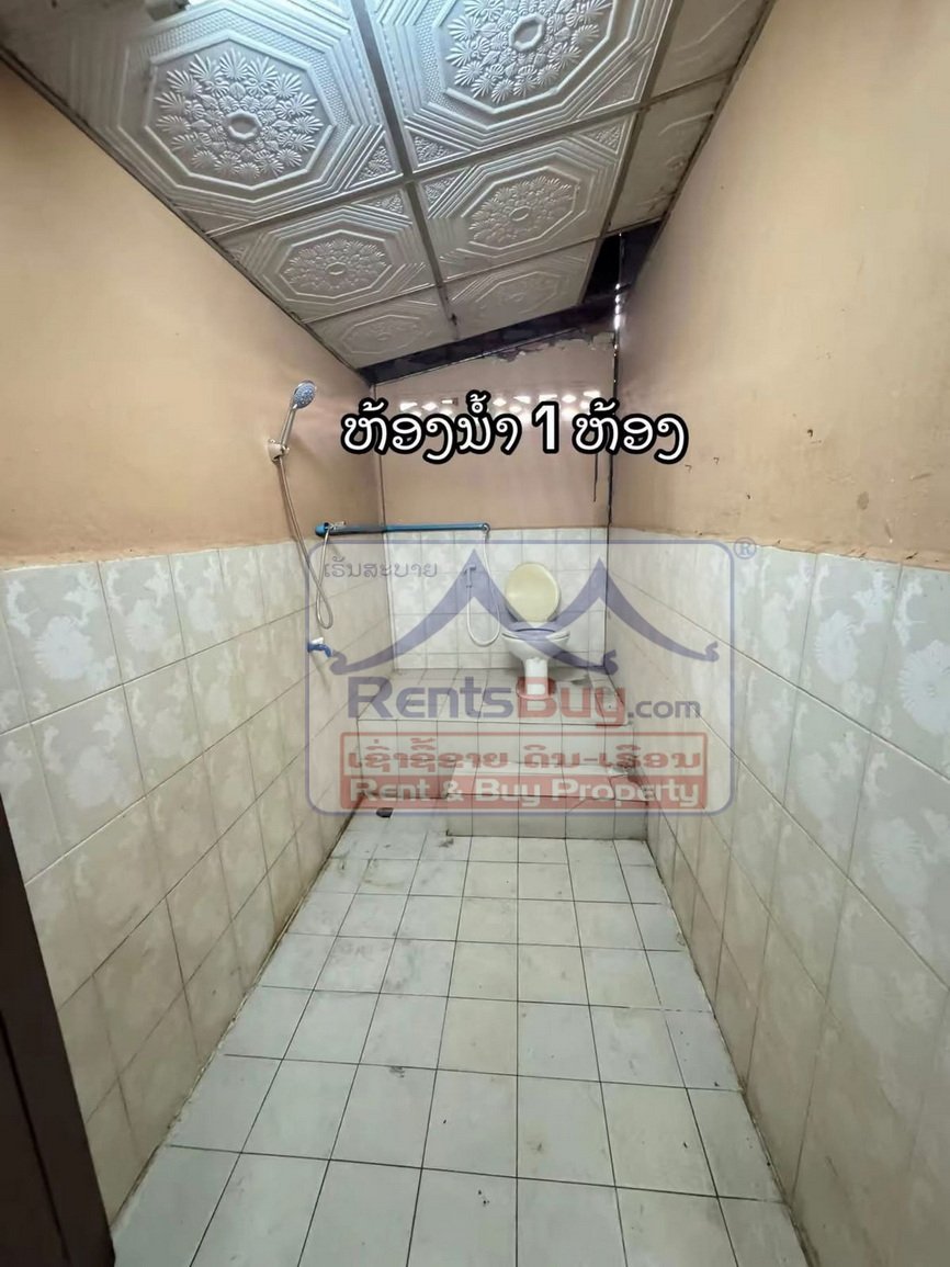 6695-Comfortable 2-Bedroom House for Rent in Nongtha Village, Chanthabuly District