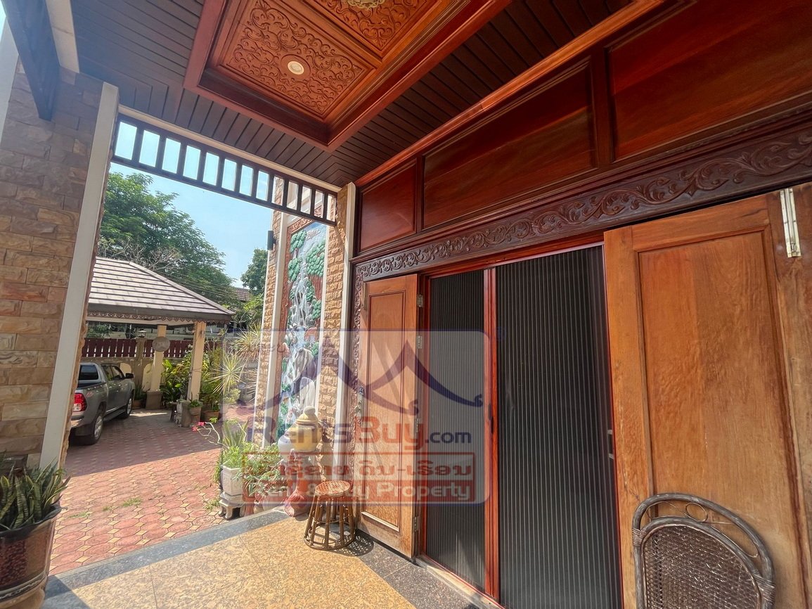 houseforrent06 6675-Spacious 6-Bedroom Lao-Style Modern Home for Rent Near CrowPlaza – $2,500/month