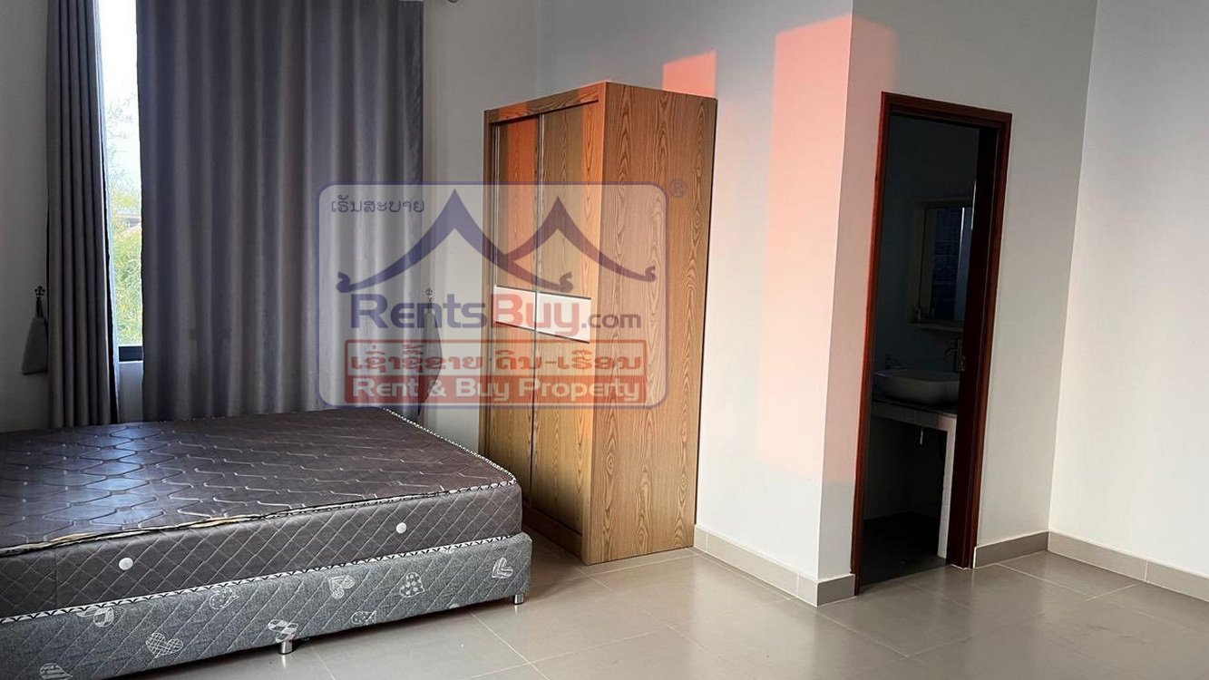 houseforrent06 6653-Modern 2-Story Villa with Guesthouse & Gym – Prime Vientiane Location