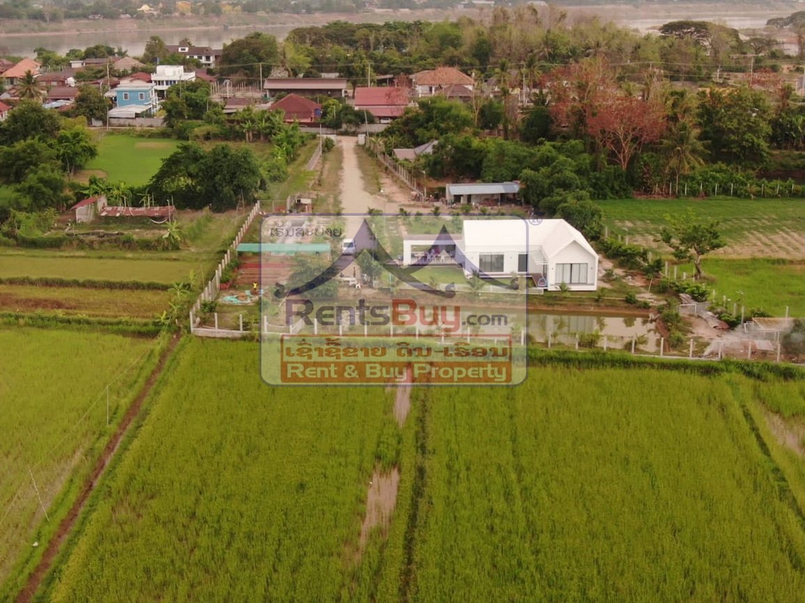 6696-Modern 2-Bedroom Villa for Rent in Hadxayfong – $900/Month with Gardener Included