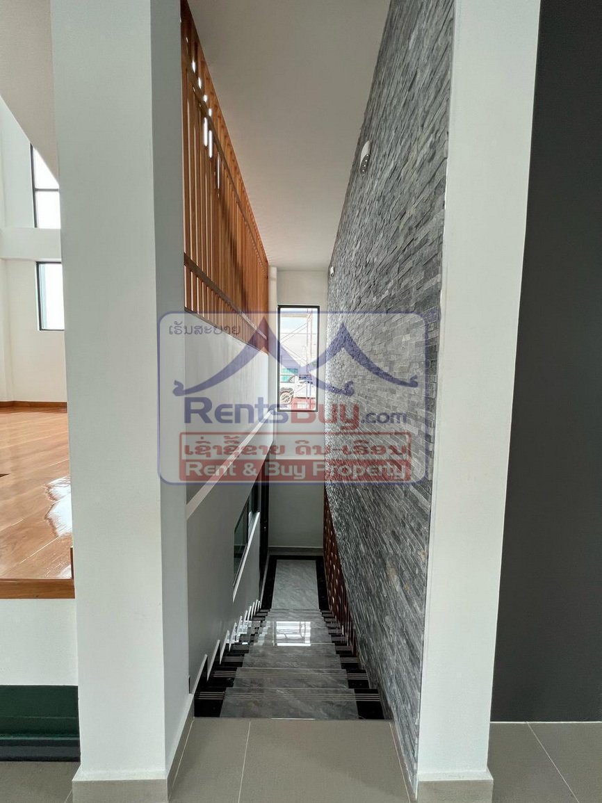 houseforrent17 6653-Modern 2-Story Villa with Guesthouse & Gym – Prime Vientiane Location