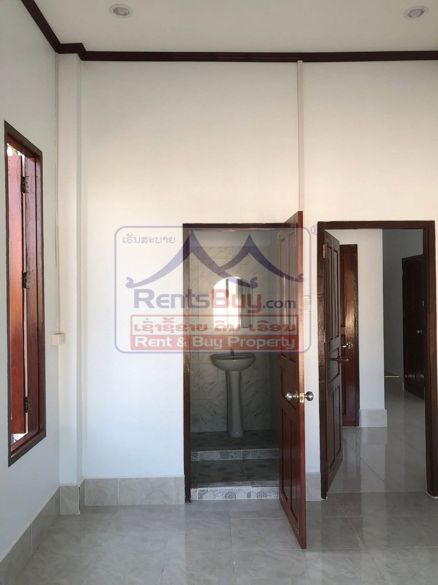 houseforsale01 6672-Newly Built Modern Home in Nasaythong District – Great Value at $80,000