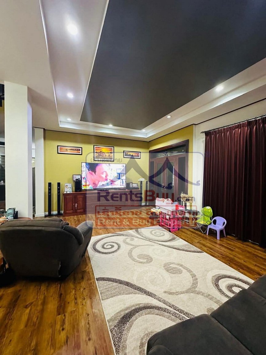 6703-Modern Luxury Villa with Guest House & Pool Near US Embassy – Hadxaifong District, Vientiane