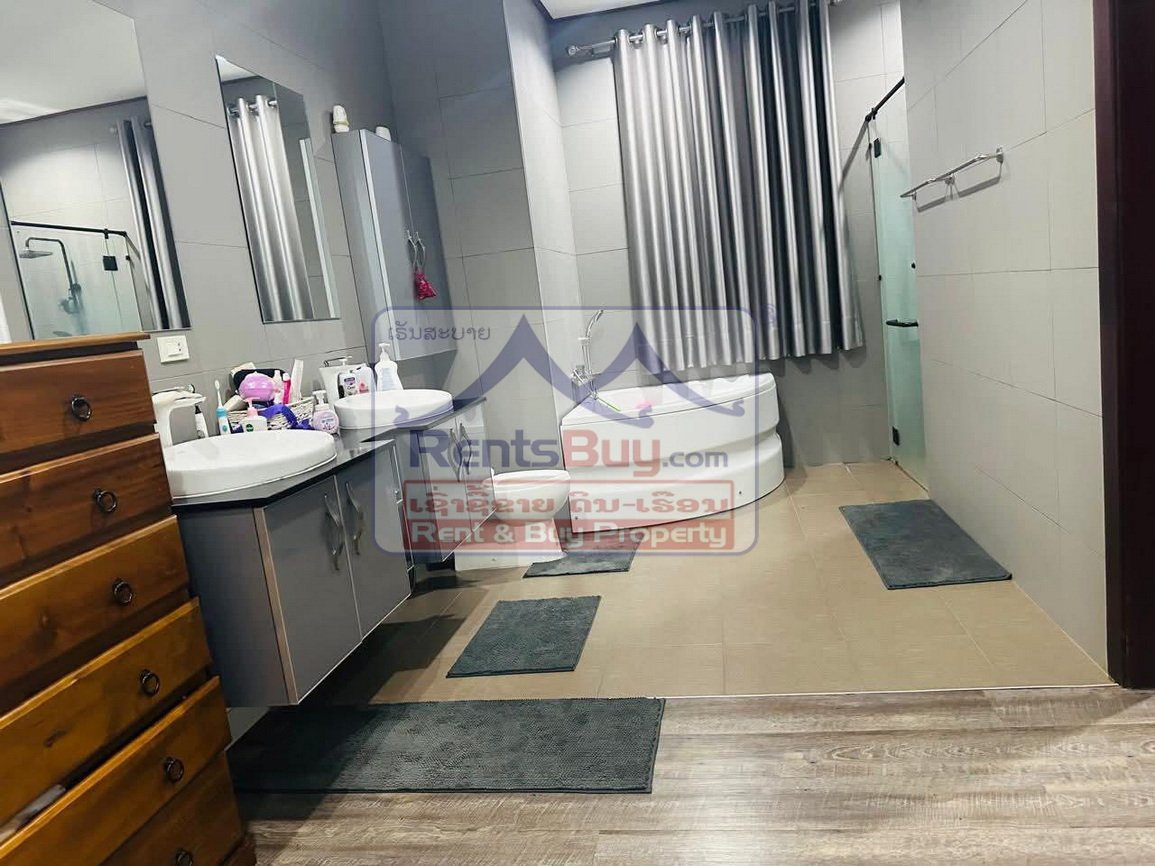 6703-Modern Luxury Villa with Guest House & Pool Near US Embassy – Hadxaifong District, Vientiane