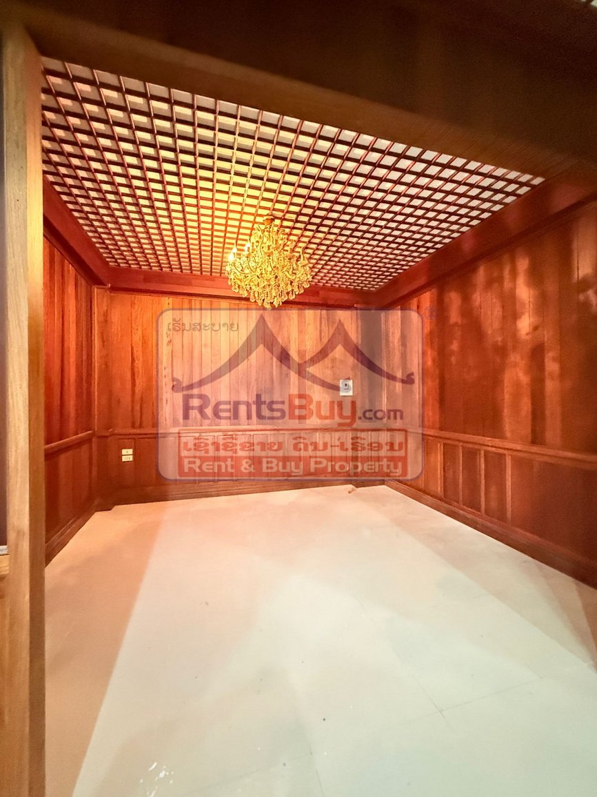 shophouseforrent03 6659-Versatile 3-Story Shophouse in Prime Vat Simeuang – Ideal for Office, Guesthouse, or Mixed Use