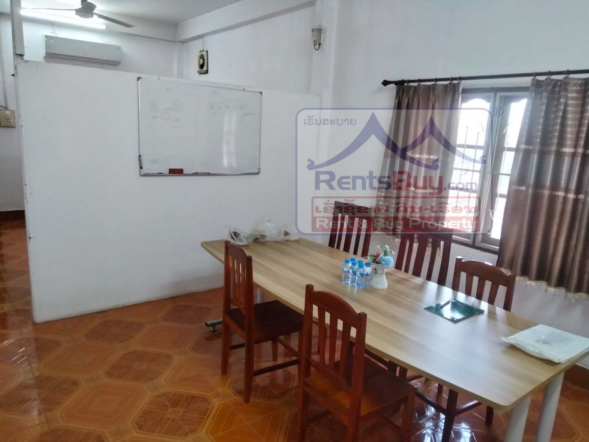 6657-Spacious 3-Storey shophouse for Rent in Phonxay – Ideal for Home or Business