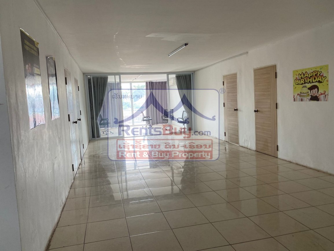 shophouseforrent04 6700-Prime Business Location: 3-Story Shophouse Near Thai Embassy – Perfect for Office Use