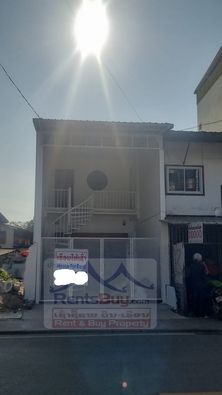 6688-Modern 2-Bedroom Townhouse for Rent Near Lao Telecom – $1,000/Month