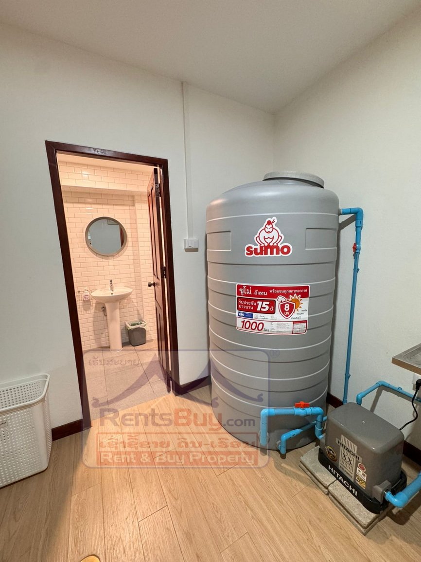 6688-Modern 2-Bedroom Townhouse for Rent Near Lao Telecom – $1,000/Month