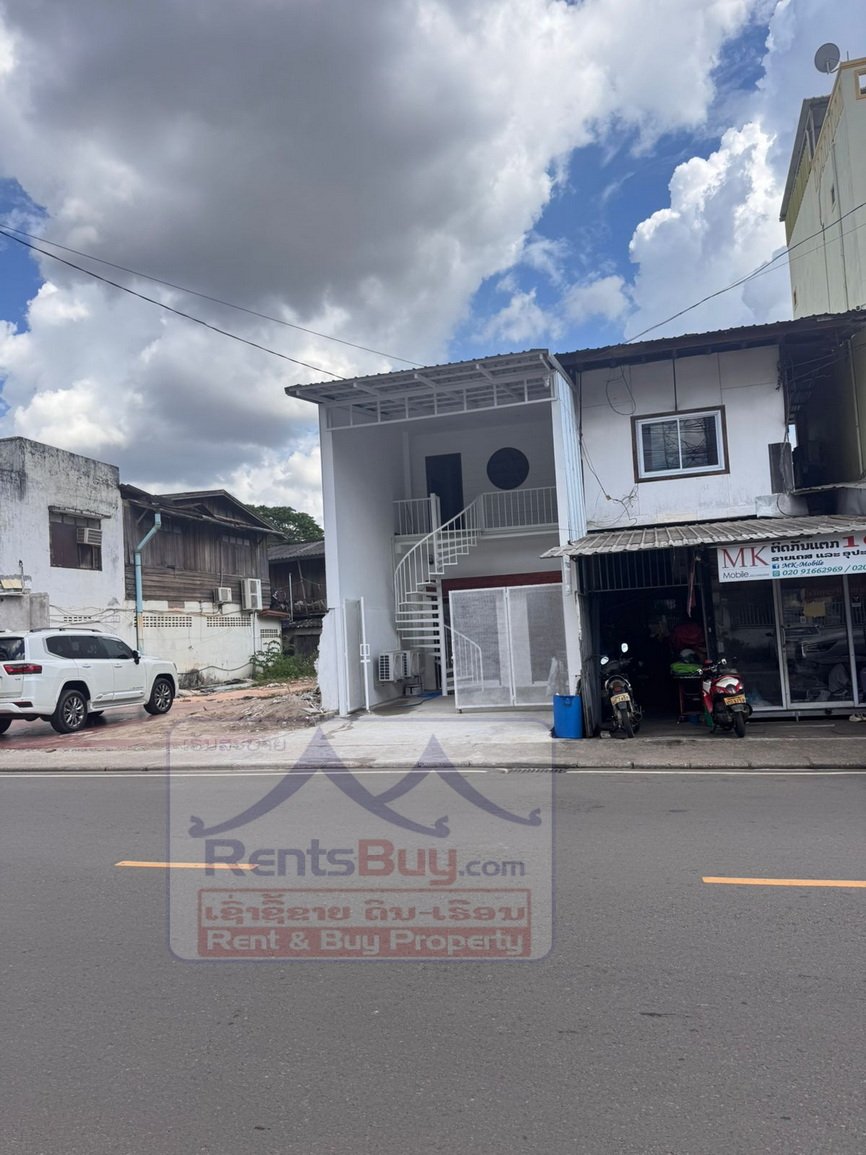 6688-Modern 2-Bedroom Townhouse for Rent Near Lao Telecom – $1,000/Month