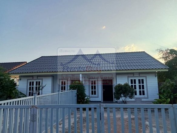 6753-Prime Vientiane Rental: Fully Furnished Rowhouse near Lao National Stadium