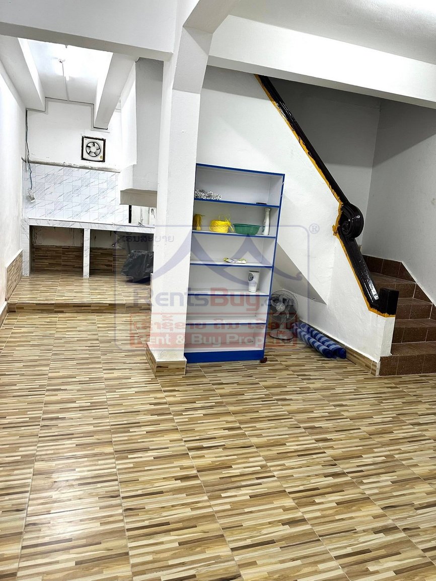 buildingforrent03 6743-Sisattanak District: Fully Furnished, Versatile Flat in Prime Expat Community