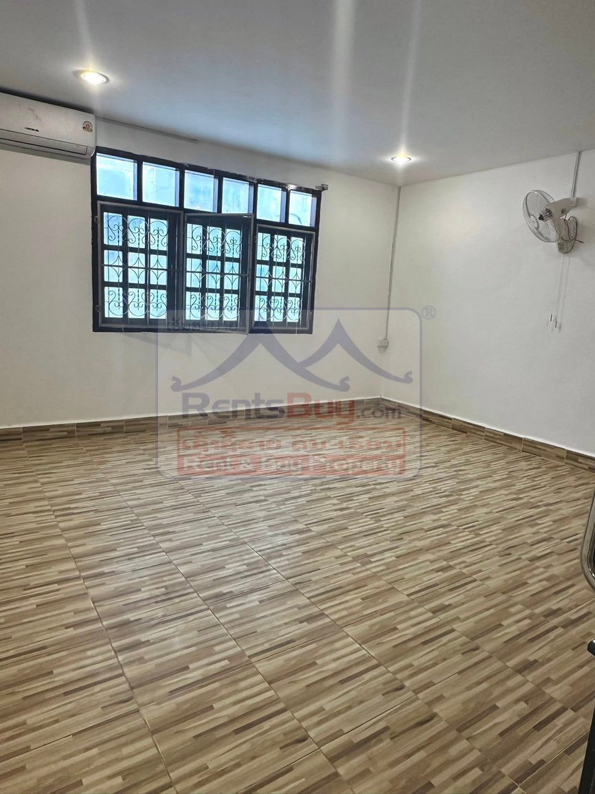 buildingforrent05 6743-Sisattanak District: Fully Furnished, Versatile Flat in Prime Expat Community