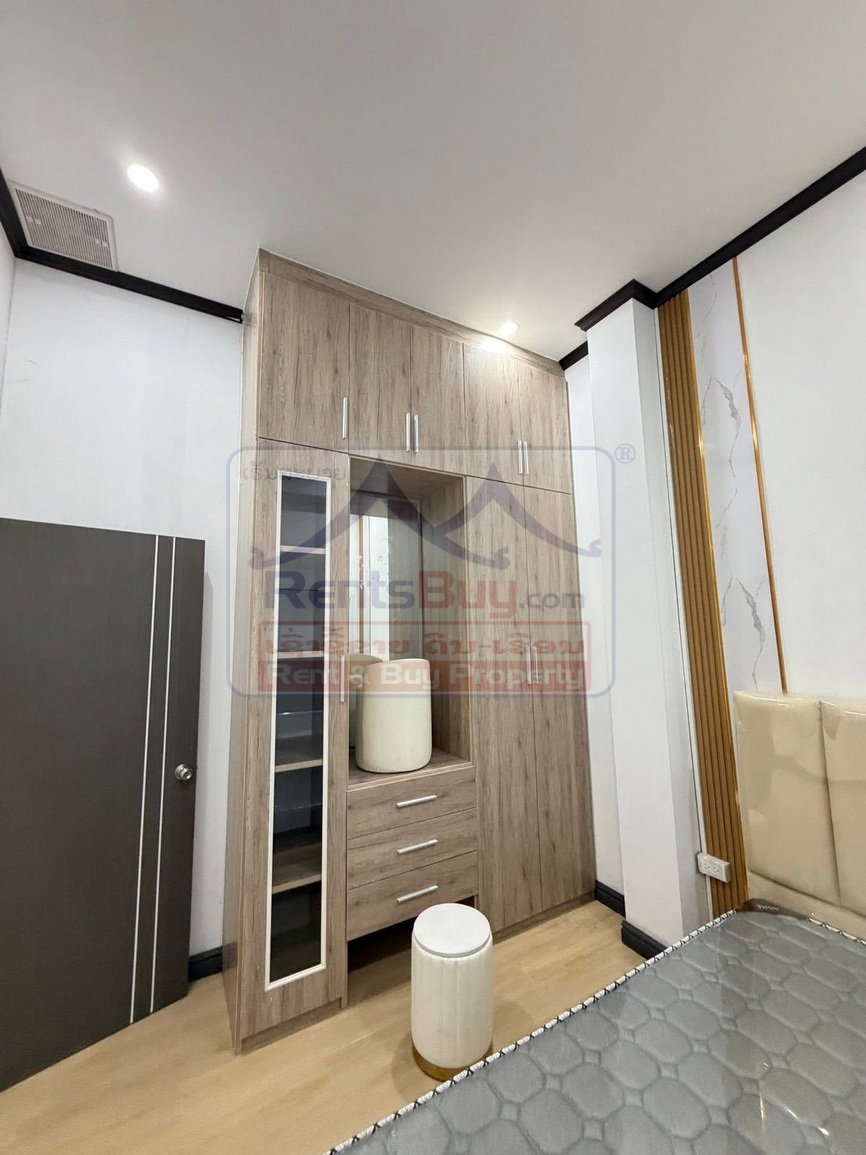 6732-Investment Opportunity: Newly Developed 20-Room Apartment Complex in Muang Thaeng Area