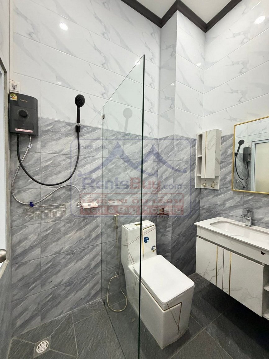 6732-Investment Opportunity: Newly Developed 20-Room Apartment Complex in Muang Thaeng Area