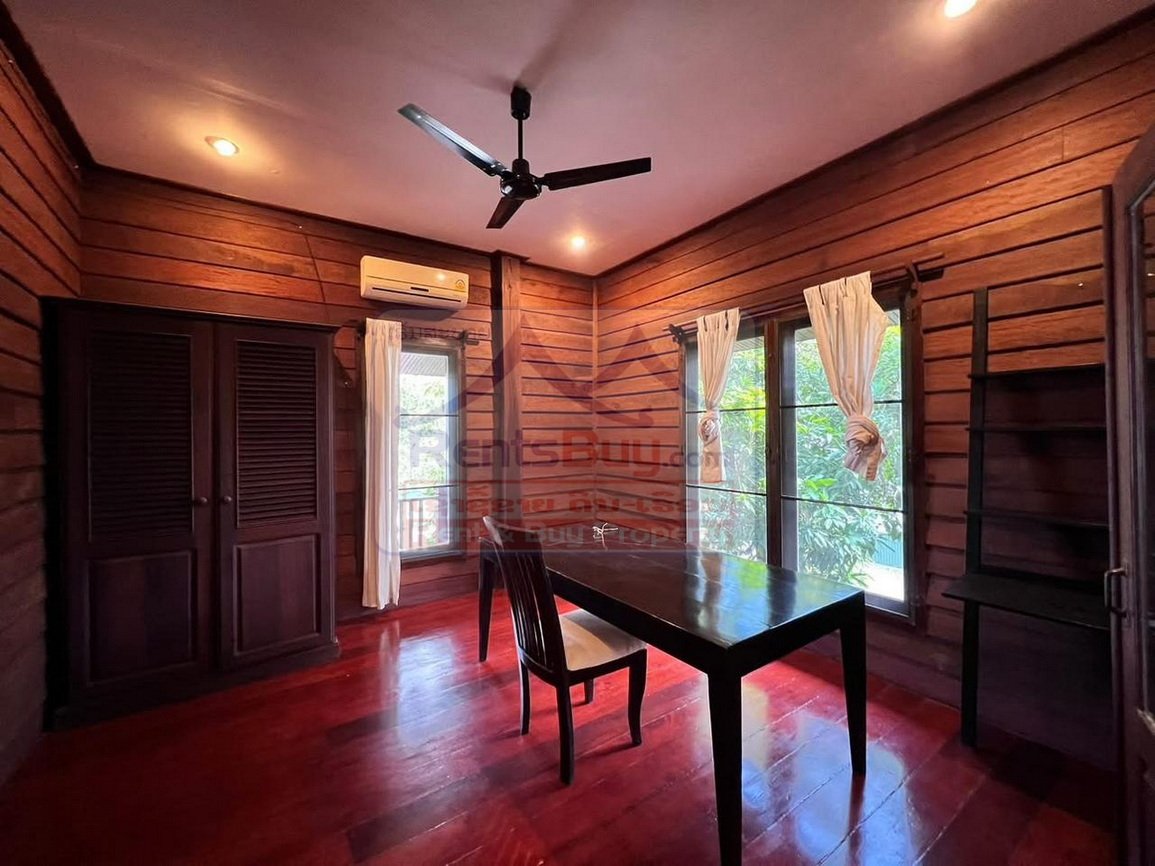 6748-Prime Location Rental: Flexible 2+ Bed, 4 Bath Home Near Mekong & U.S. Embassy